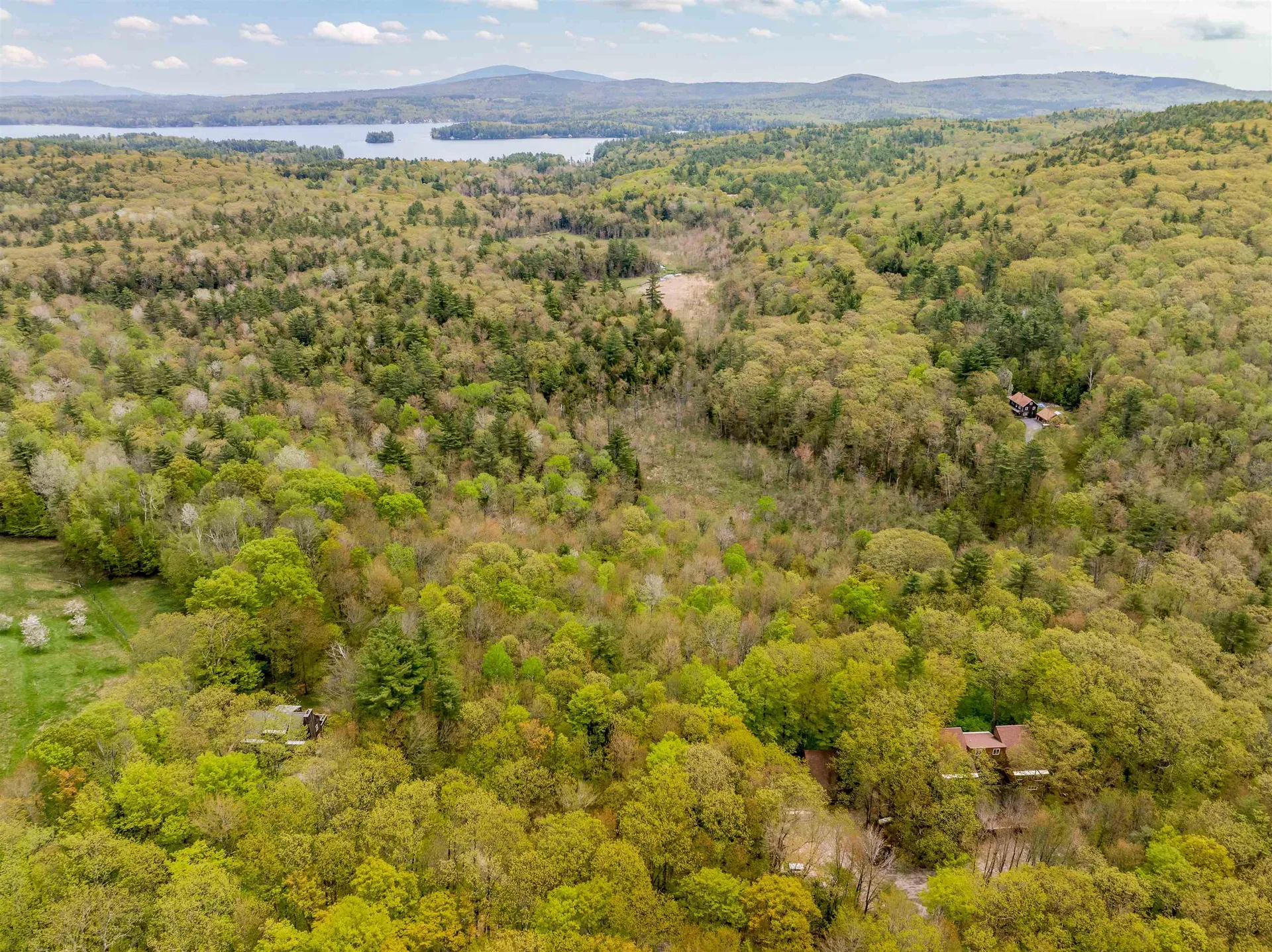 14-28 Sugarhouse Lane Sunapee NH 03782