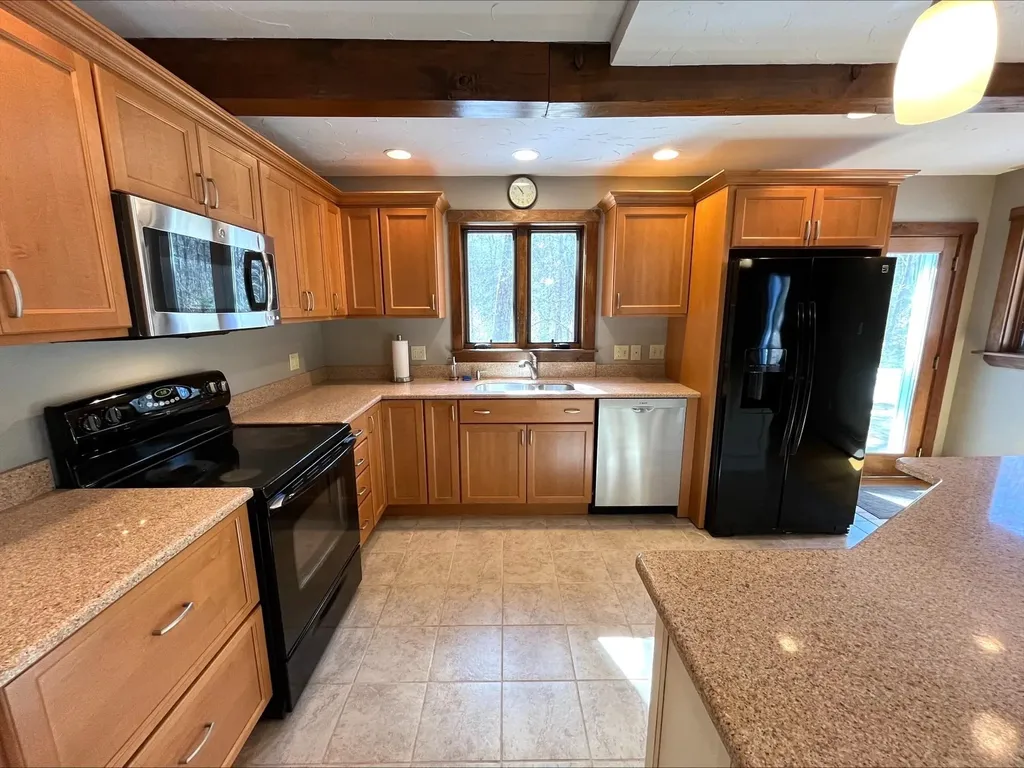 80 Mill Street Conway NH 03813