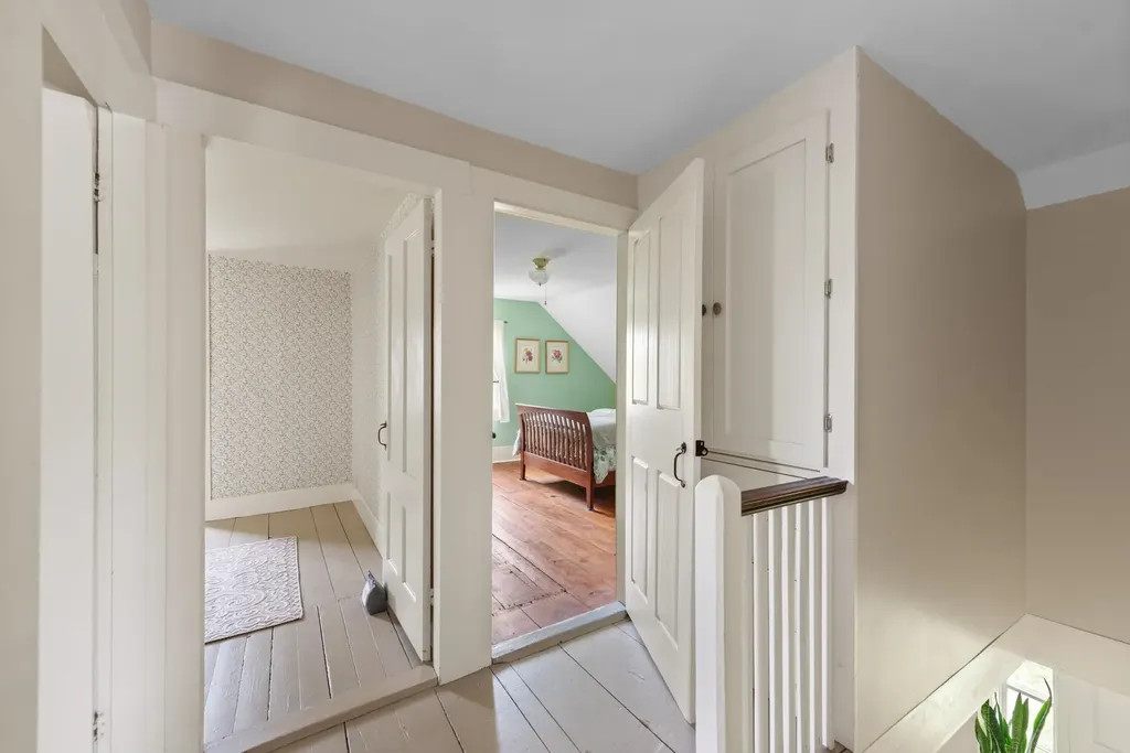 10 North Road Alexandria NH 03222