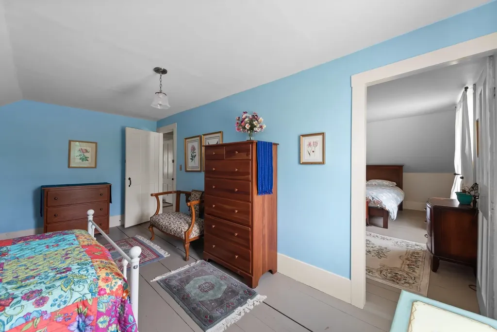 10 North Road Alexandria NH 03222