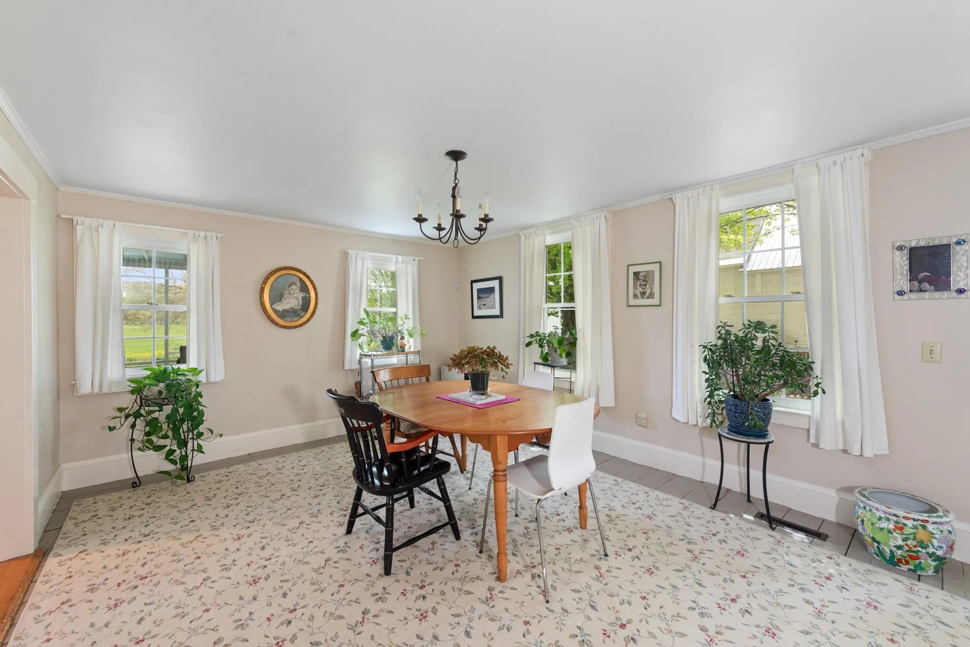 10 North Road Alexandria NH 03222