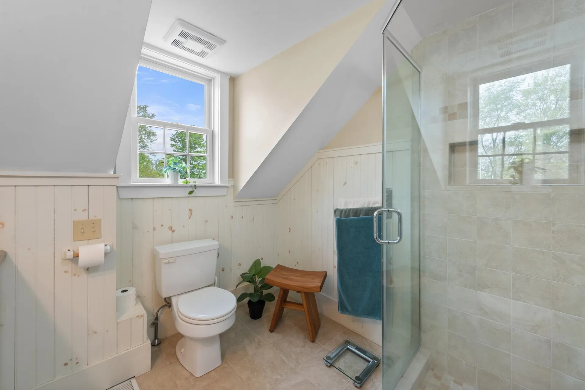 10 North Road Alexandria NH 03222