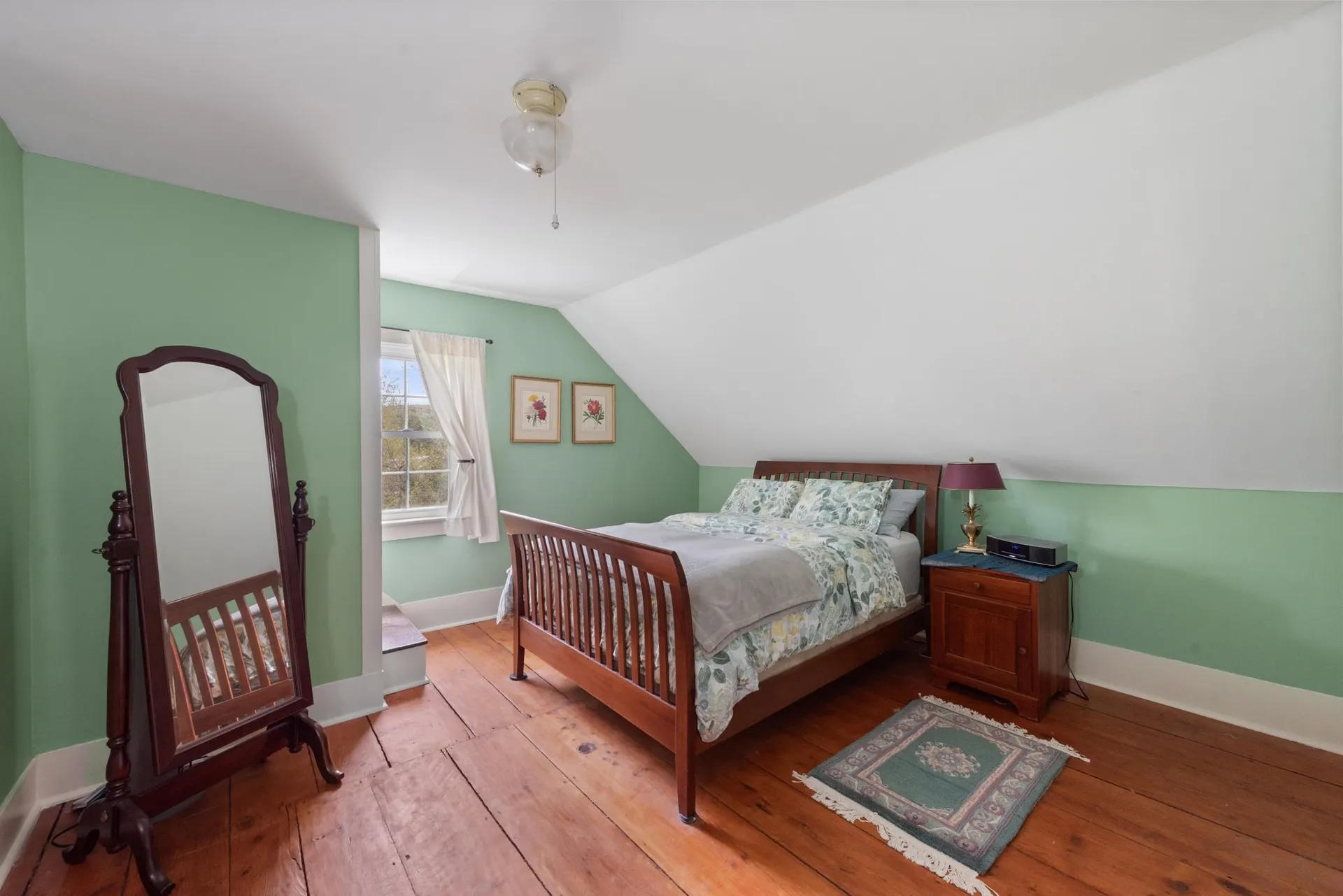 10 North Road Alexandria NH 03222