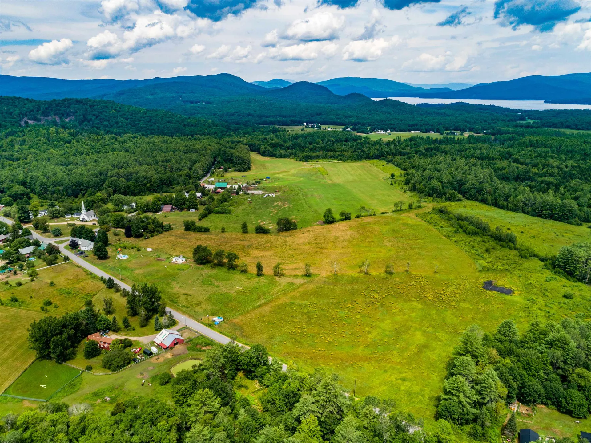 10 North Road Alexandria NH 03222