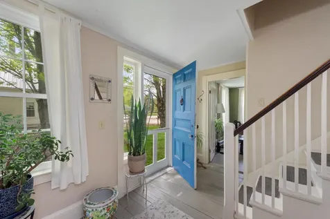 10 North Road Alexandria NH 03222