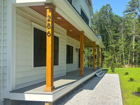286 South Road Brentwood NH 03833