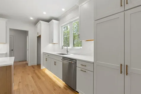 286 South Road Brentwood NH 03833