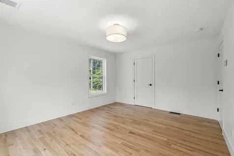 286 South Road Brentwood NH 03833