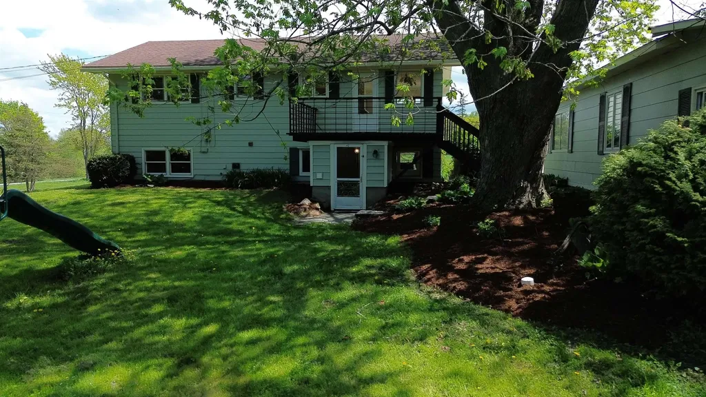 44 Turquoise Road Shelburne VT 05482