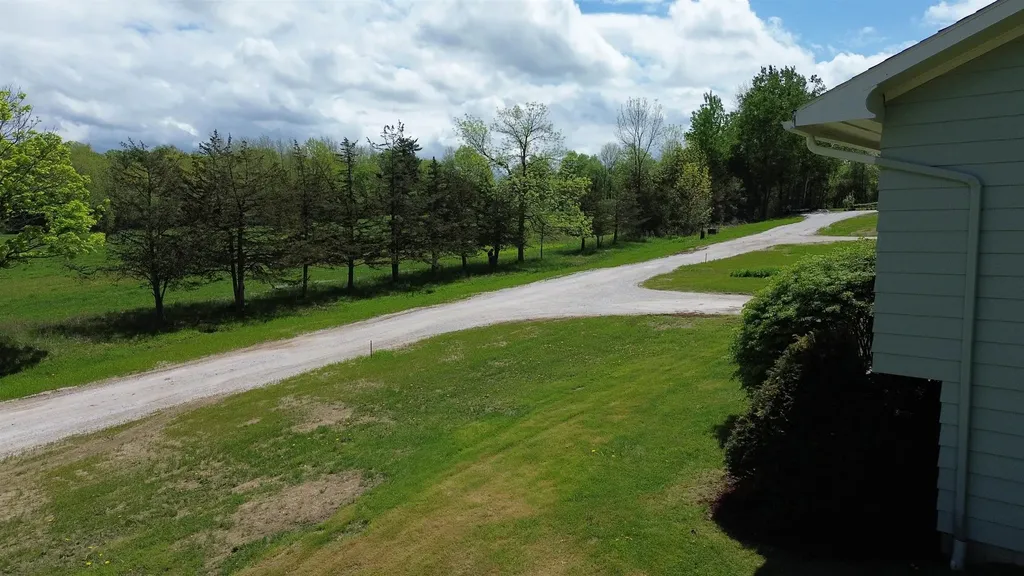 44 Turquoise Road Shelburne VT 05482