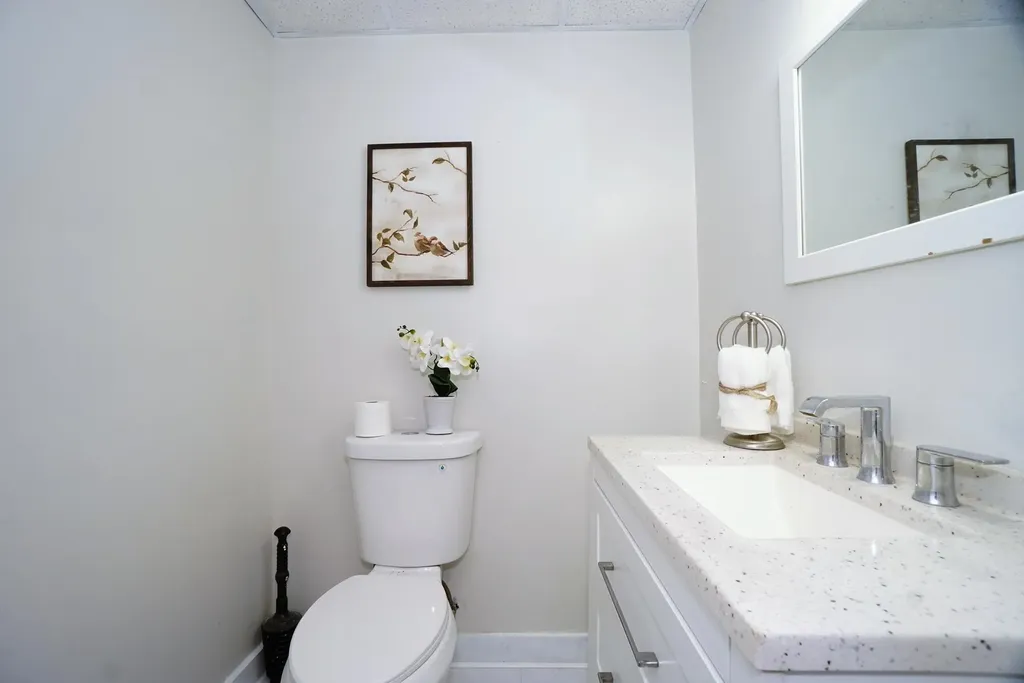 26 Mill Street Belmont NH 03220