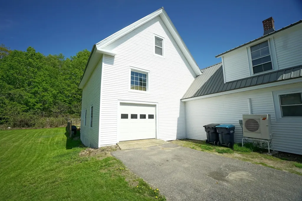 26 Mill Street Belmont NH 03220