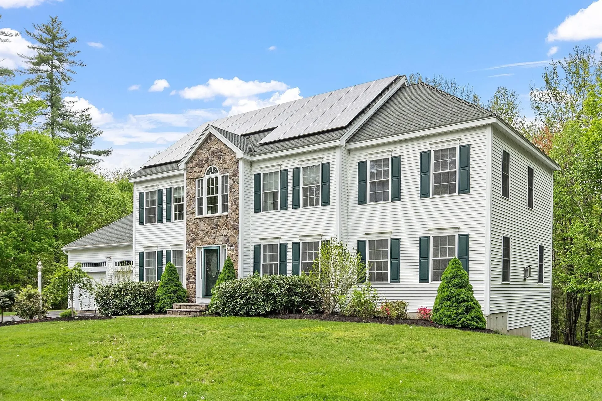 267 South Road Brentwood NH 03833