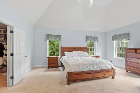 267 South Road Brentwood NH 03833