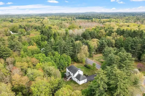267 South Road Brentwood NH 03833