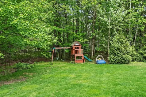 267 South Road Brentwood NH 03833
