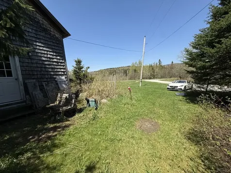 28 Wheeler Road Holland VT 05830