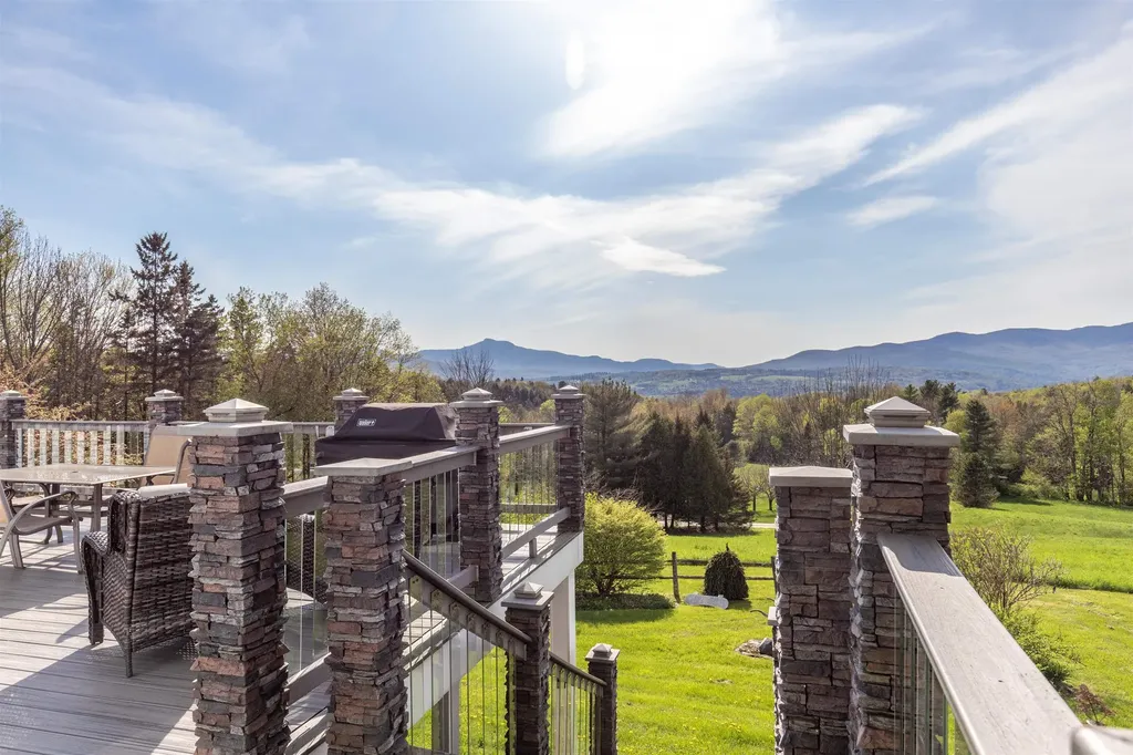 661 Ripley Road Waterbury VT 05677