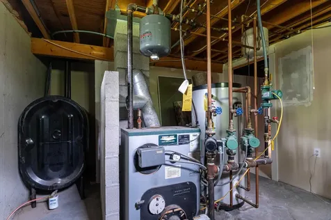 82 Glenbrook Road Castleton VT 05735