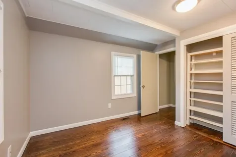 6 Pond Street Nashua NH 03060
