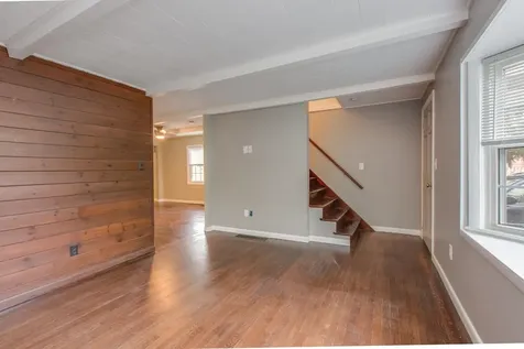 6 Pond Street Nashua NH 03060