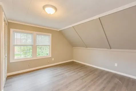 6 Pond Street Nashua NH 03060