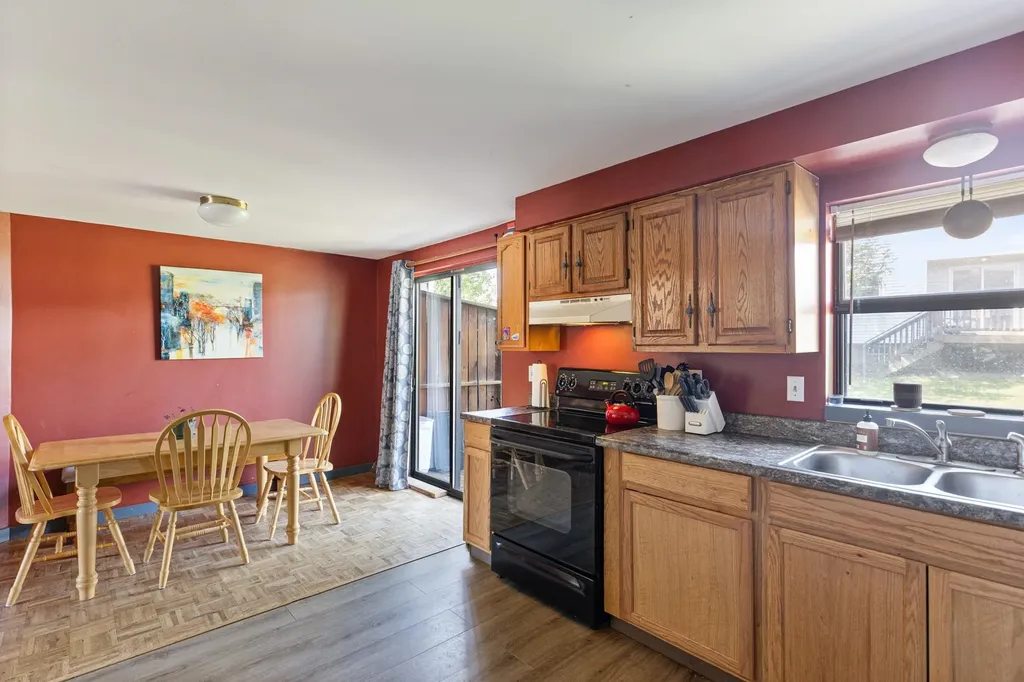 10 Woodbridge Lane Middlebury VT 05753