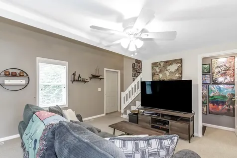 128 Newton Road Plaistow NH 03865