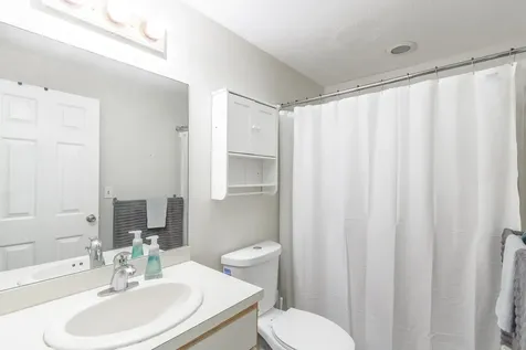 128 Newton Road Plaistow NH 03865
