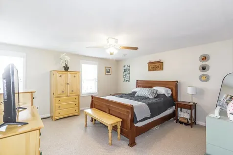 128 Newton Road Plaistow NH 03865