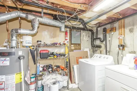 128 Newton Road Plaistow NH 03865