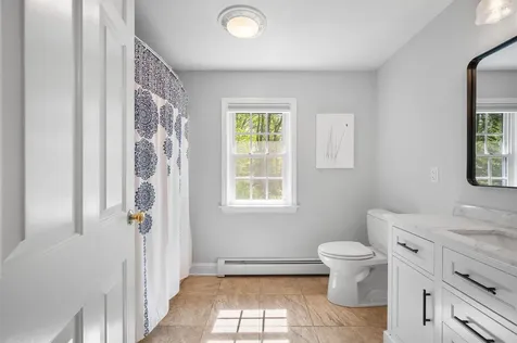 6 Greystone Road East Kingston NH 03827