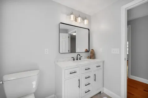 6 Greystone Road East Kingston NH 03827