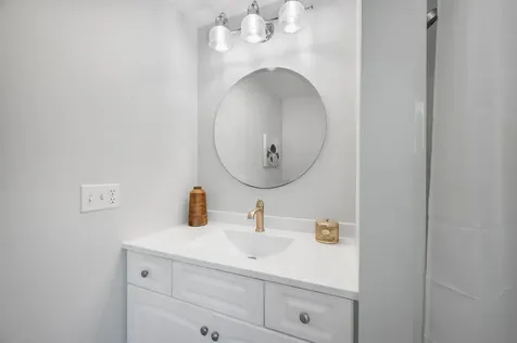 6 Greystone Road East Kingston NH 03827