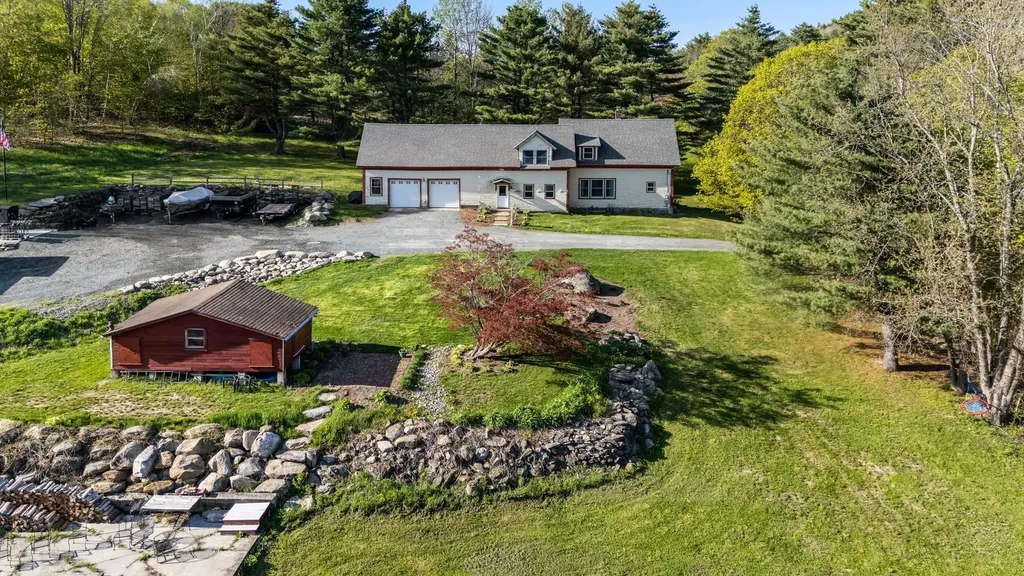 18 Cary Farm Road Sunapee NH 03782