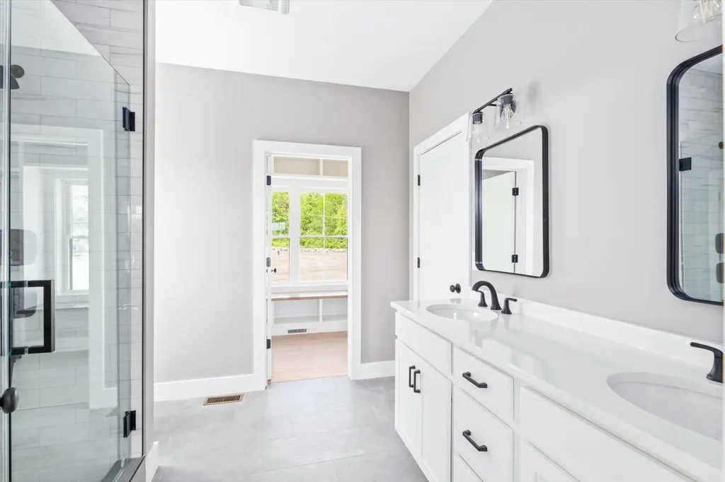 65 Roberts Drive Jaffrey NH 03452