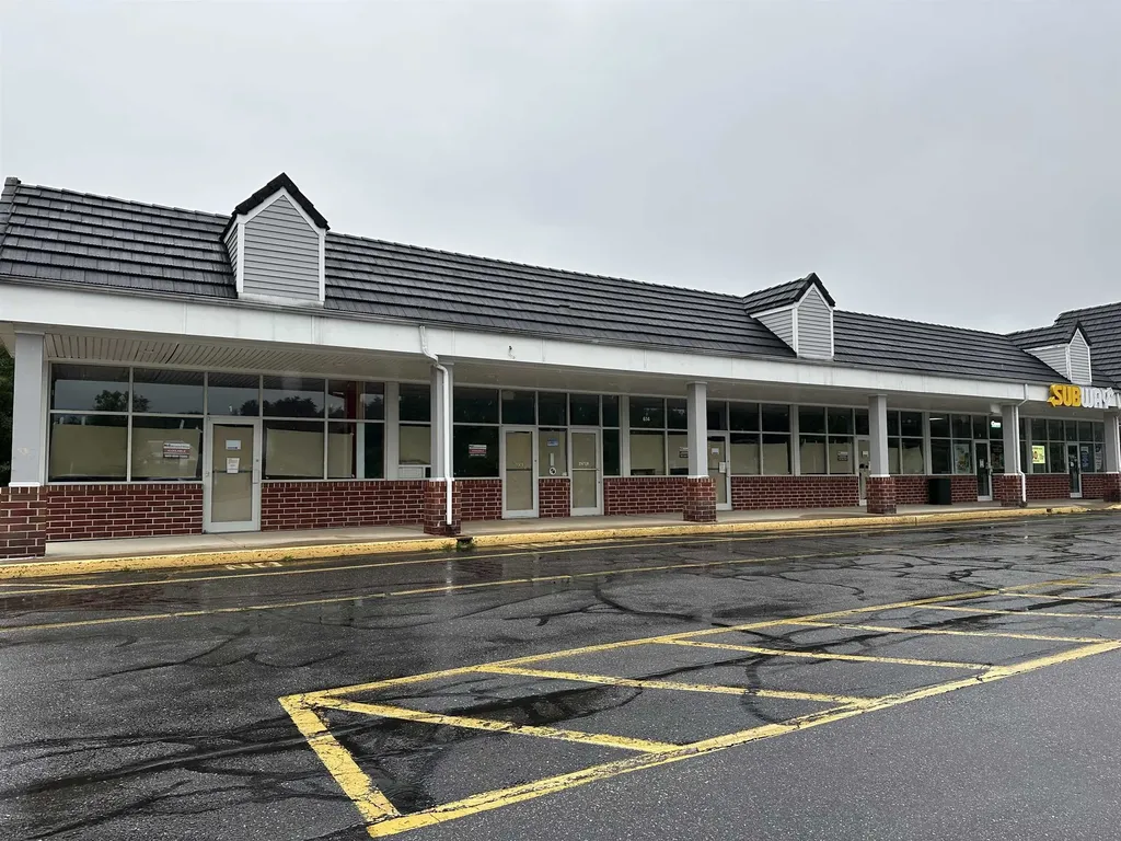 614 Nashua Street Milford NH 03055