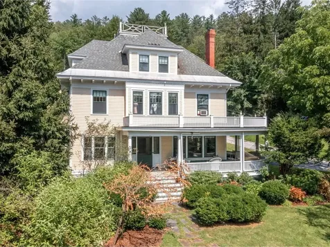7 Clarendon Avenue Montpelier VT 05602