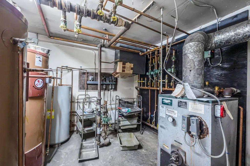 69-71 Elliot Street Brattleboro VT 05301