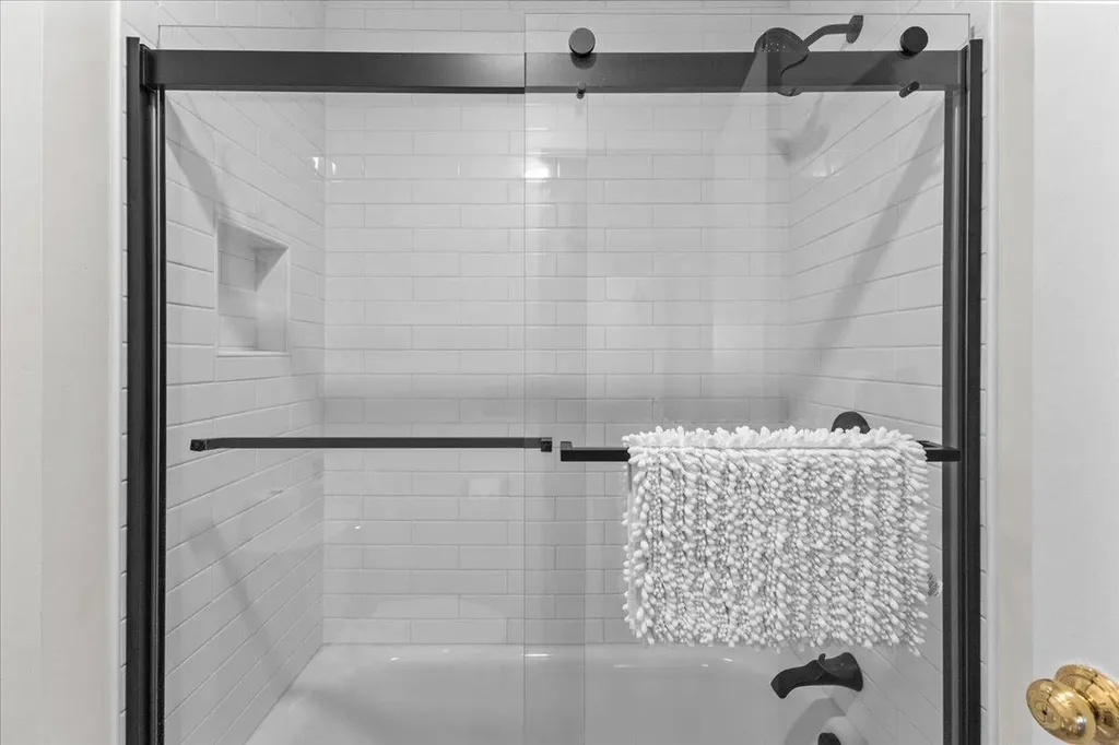 185 Village Green Drive Stowe VT 05672