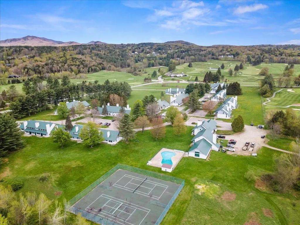 185 Village Green Drive Stowe VT 05672