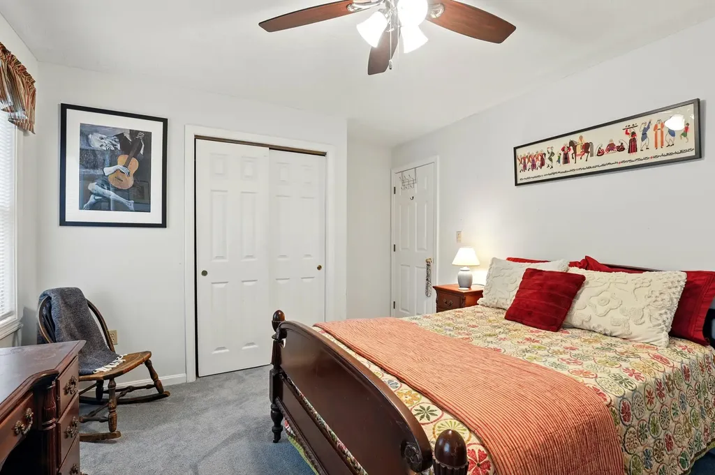 5 River Ridge Road Plymouth NH 03264