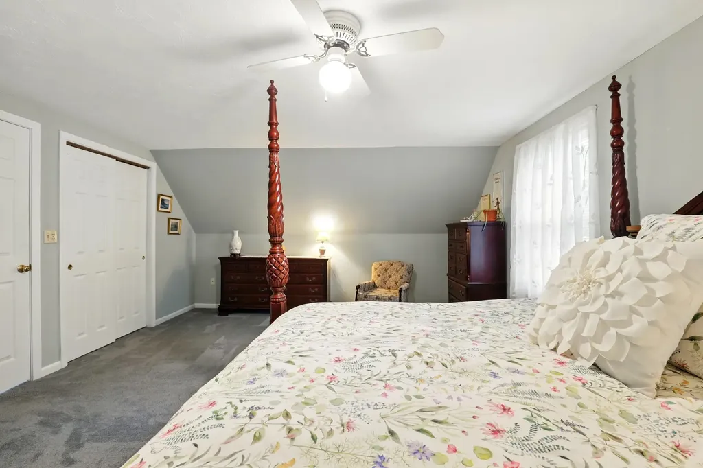 5 River Ridge Road Plymouth NH 03264