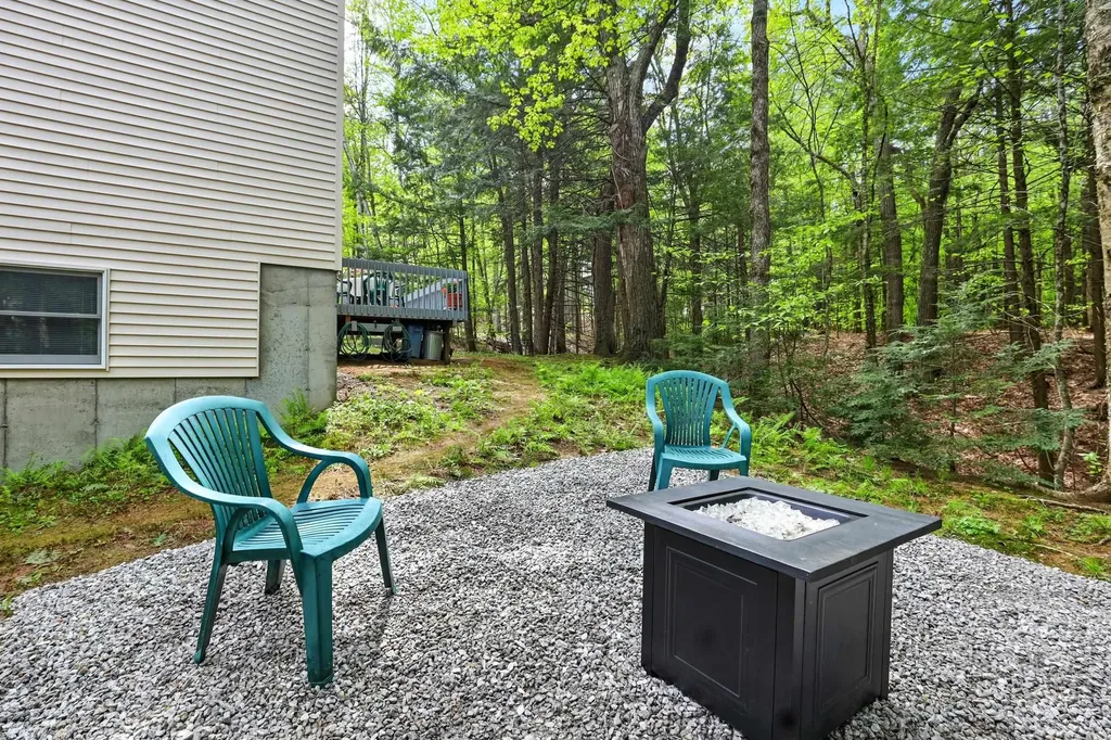 5 River Ridge Road Plymouth NH 03264