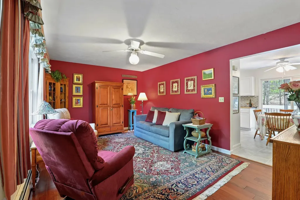 5 River Ridge Road Plymouth NH 03264