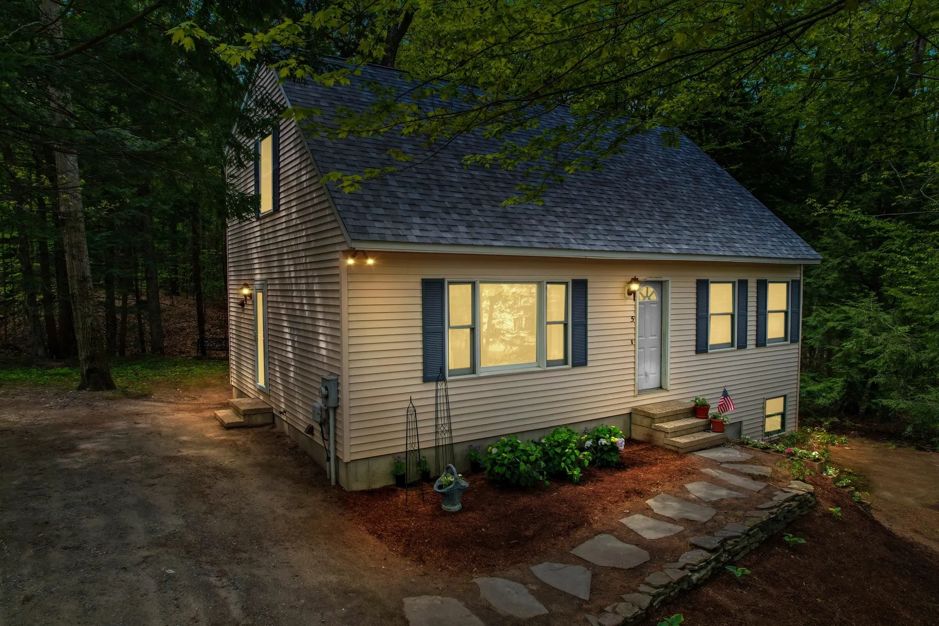 5 River Ridge Road Plymouth NH 03264