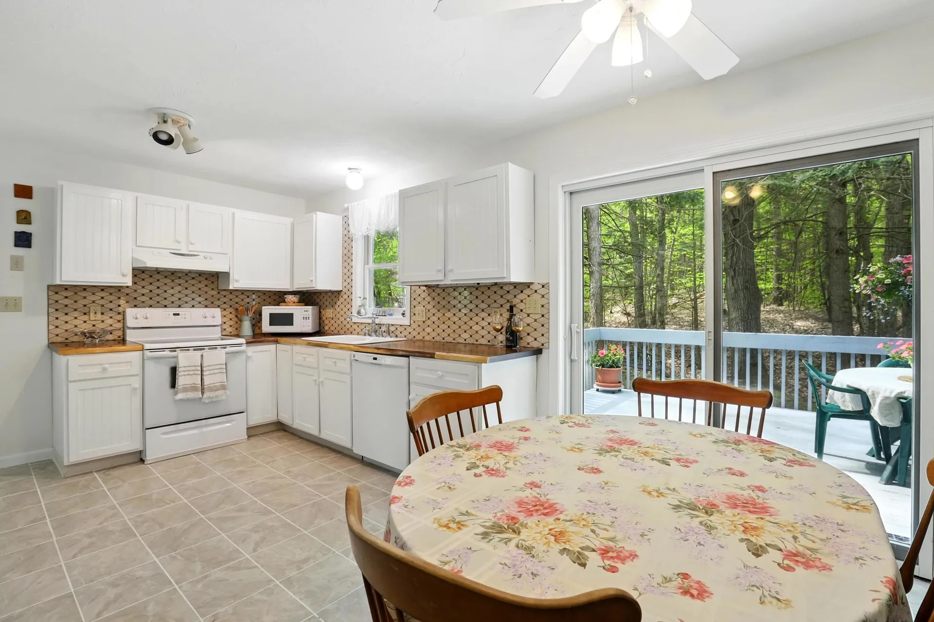 5 River Ridge Road Plymouth NH 03264