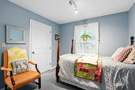 5 River Ridge Road Plymouth NH 03264