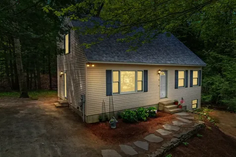 5 River Ridge Road Plymouth NH 03264