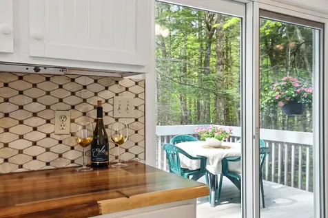 5 River Ridge Road Plymouth NH 03264